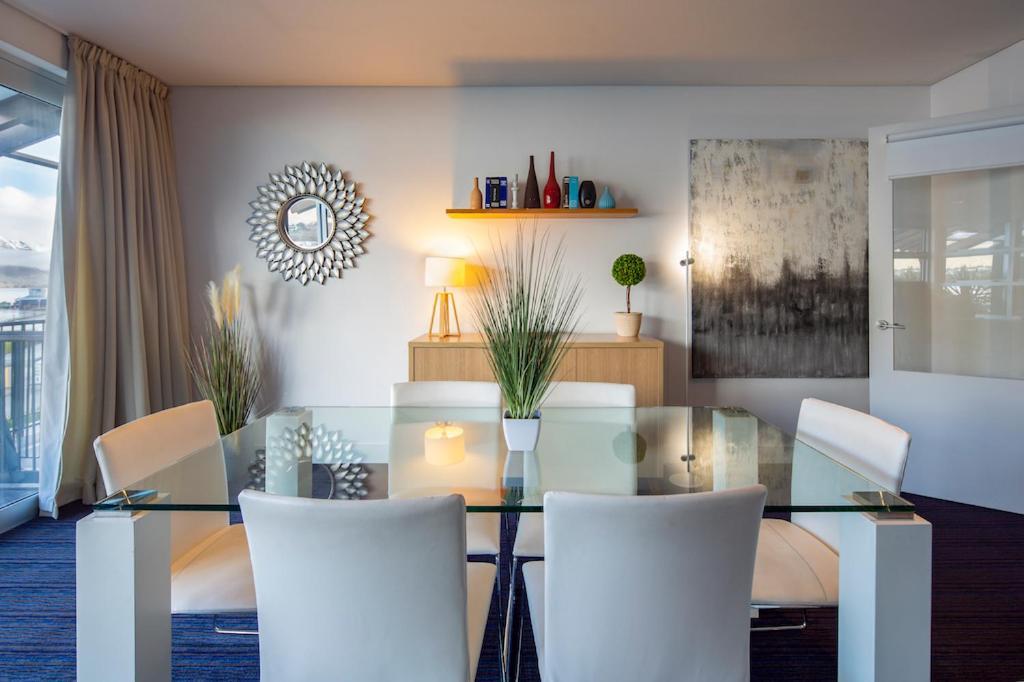 Absolute Lakefront Location - 3 Bedroom Apartment Queenstown Zewnętrze zdjęcie